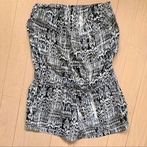 Aeropostale strapless romper